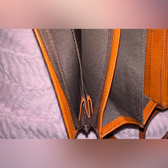 VTG Brahmin Purse - Picture 8 of 11